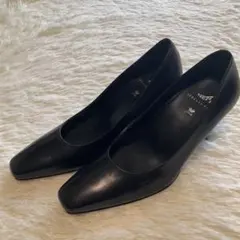 ワコールサクセスウォーク　パンプス　ブラック　黒　7cmヒール　23.5 E