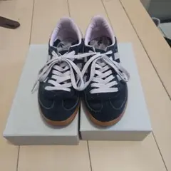 adidas SPEZIAL ネイビー/ピンク スニーカー