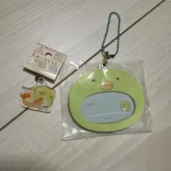 アクリルキーホルダー すみっコぐらし　ネームバッチ　ネームキーホルダー