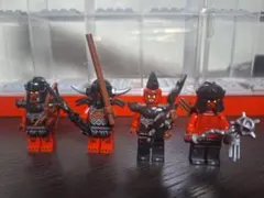 レゴ　ミニフィグ　ネックスナイツ　4体セット LEGO 赤い戦士