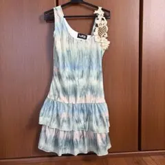 フリル付きノースリーブチュニック　ブルー　M