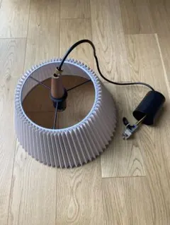 Usva ウスヴァ ペンダントライト プリーツ