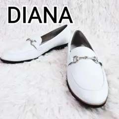 DIANA ホワイト ローファー フラットシューズ