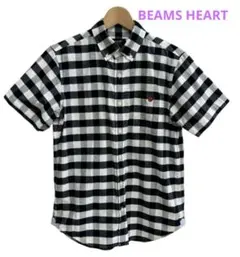 【極美品】BEAMS HEART ビームス　半袖チェックシャツ Sサイズ　刺繍のサムネイル