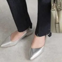 最終美品★ランダ RANDA ポインテッドトゥローヒールパンプス24.5シルバー