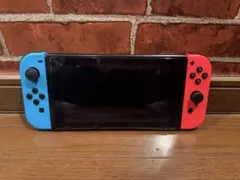 Nintendo Switch本体 + Joy-Con（青/赤）セット 正規品