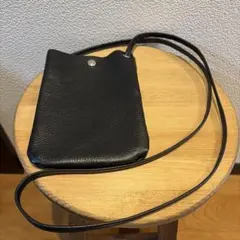 レザー　スマホポーチ　スマホショルダー　小物入れ　バッグ　ブラック