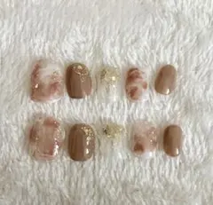 ベリーショート　ネイルチップ　ネイル　ブラウン　ピンク　ゴールド　オフィスネイル