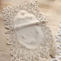 ヴィンテージ バテンレース テーブルセンター 刺繍 ドイリー 生成り