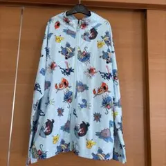 未使用　ポケットモンスター 総柄 ジップアップパーカー