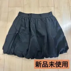 【新品未使用】 ビームスハート ミニ丈 バルーンスカートのサムネイル