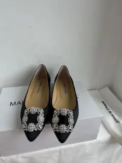 【美品】MANOLO BLAHNIKマノロブラニク　フラットパンプス36.5 MANOLO BLAHNIK マノロブラニク パンプス ハンギシ ビジュー
