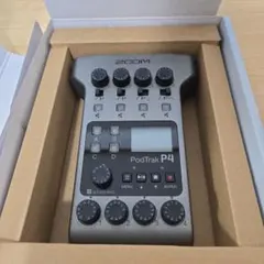 ZOOM PodTrak P4 オーディオインターフェイスのサムネイル