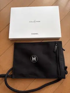 CHANEL BEAUTE スマホショルダーバッグ ノベルティのサムネイル