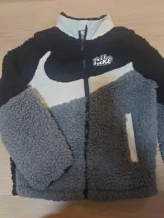 ナイキボアフリースジャケット 120