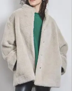 ユナイテッドアローズ　フェイクファーミドルコート　定価80300円　美品