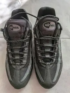 【USED】ナイキ エアマックス95 スニーカー BLACK 28cm