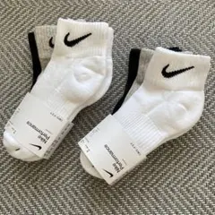 2セット！合計6足お得！！　NIKE 靴下　ソックス　21-23 S　まとめ売り