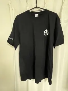 2026年最新】uver Tシャツの人気アイテム - メルカリ