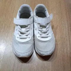 NB ニューバランス　ホワイト　スニーカー ベルクロ付き　20cm