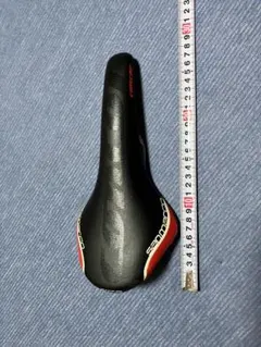 FELT F95(2011年モデル)純正サドル ブラックレッド - メルカリ