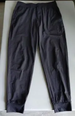 ユニクロ　アクティブジョガーパンツ　エアリズム　メンズ　M 　グレー