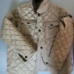 ベージュ キルティングジャケット