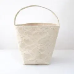 レース　布バスケット　16×10×13cm　ハンドメイド