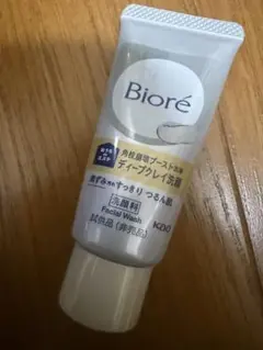 ビオレ おうちdeエステ ディープクレイ洗顔 試供品 20ｇ ミニサイズ
