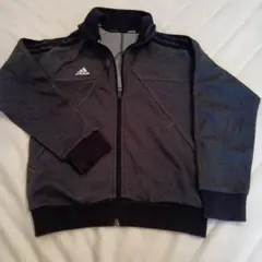 adidas キッズ　子供用 　トレーナー