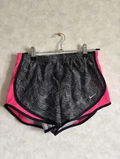 Nike DRI-FIT ショートパンツ S 黒/ピンク