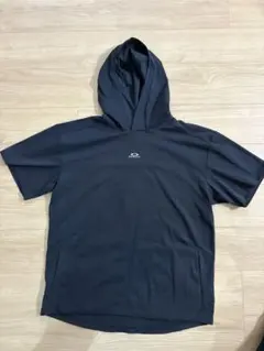 Item thumbnail for item 0bfceec4-da6c-4fc8-9aee-de09f61df5a6