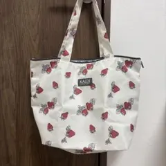KALDI 保冷トートバッグ いちご柄のサムネイル