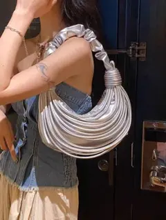 ハンドバッグ⭐︎オシャレ　年中活躍デート＆パーティー用