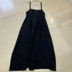 キャミソールワンピース　黒　フリーサイズ　レディース