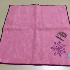 タオルハンカチ　ピンク