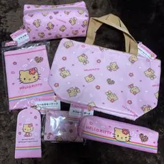 ハローキティ【新品未使用】ハローキティちゃん保冷保温型キーパー 