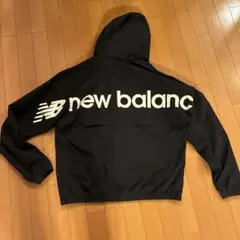 New Balance ナイロンジャケット ブラック