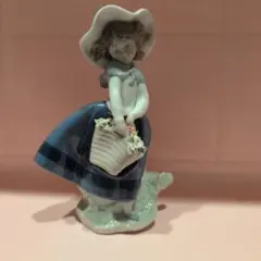 LLADRO リヤドロ 少女 花かご 陶器人形 フィギュリン - メルカリ