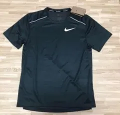 ナイキランニングTシャツ新品