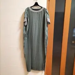 オズモーシスプリーツ 半袖 ロングワンピース