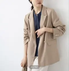 今期新品　ルクールブラン　ダブルブレストジャケット　ベージュ　38
