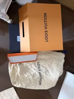LOUIS VUITTON ショップ袋とボックスセット