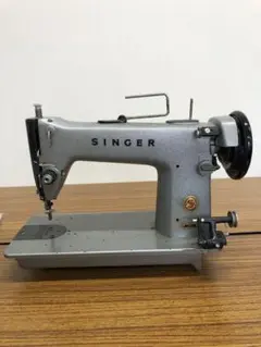 レトロ・ヴィンテージ ミシン SINGER 188U2～引き取り20000円～ No.599 SINGER 188U2 シンガー製 職業用足踏みミシン