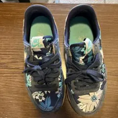 NIKE AIR Pegasus 83 花柄 スニーカー 24cmのサムネイル