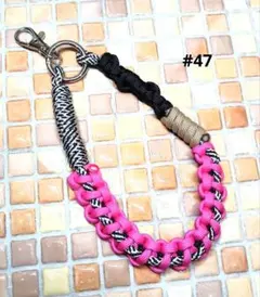お値下中 スマホハンドストラップ♡チャーム♡アクセサリー☆パラコード hand