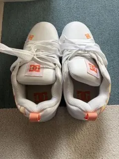 Item thumbnail for item 11b5daee-7658-4481-abac-d52bc07814b2