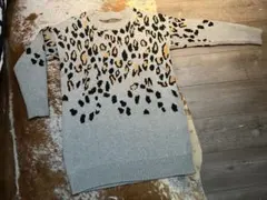 未使用　ヒョウ柄 長袖ニットロングセーター グレー系