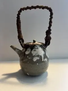 白丹波鉄釉流釉壺蓋付き [B28269] - メルカリ