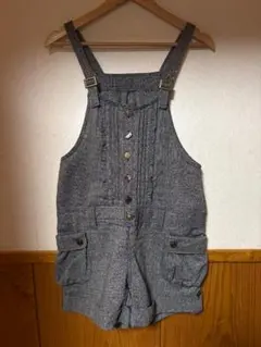 美品デニム　サロペット ショートパンツ オーバーオール ボタン個性的